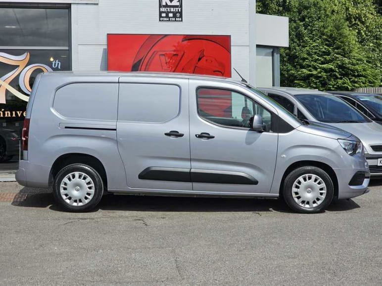 1.5 Turbo D 2300 Sportive Panel Van 4dr Diesel Manual L2 H1 Euro 6 (s/s) (100 ps)