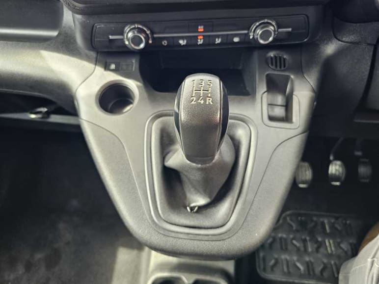 1.5 Turbo D 2300 Sportive Panel Van 4dr Diesel Manual L2 H1 Euro 6 (s/s) (100 ps)