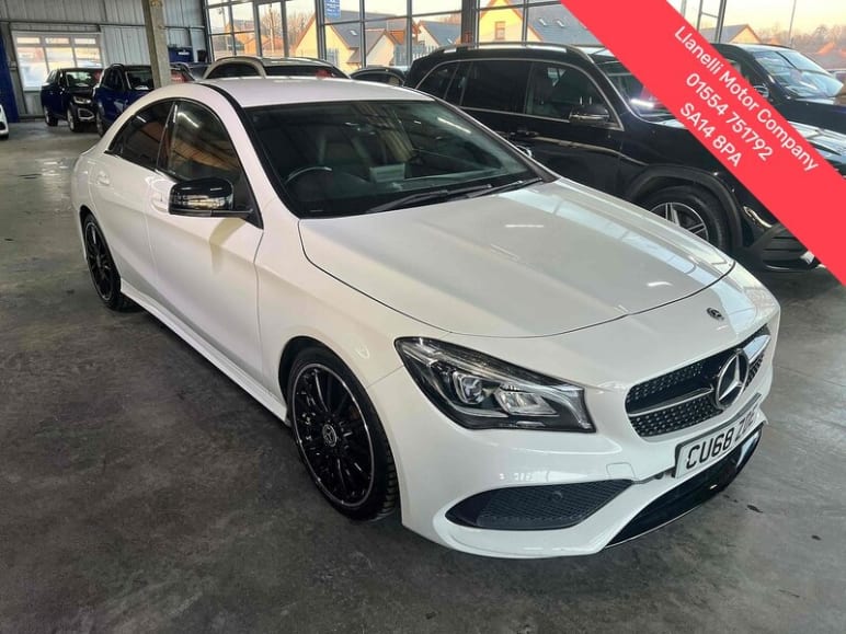 MERCEDES-BENZ CLA