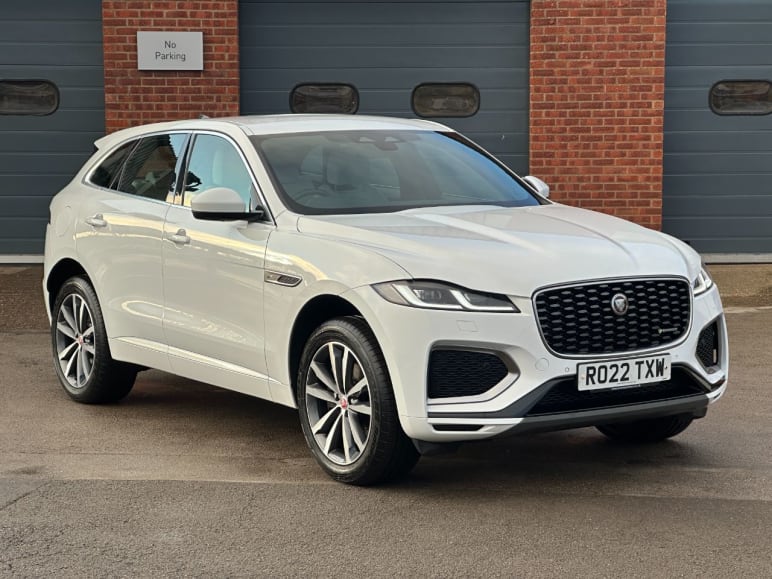 JAGUAR F-PACE