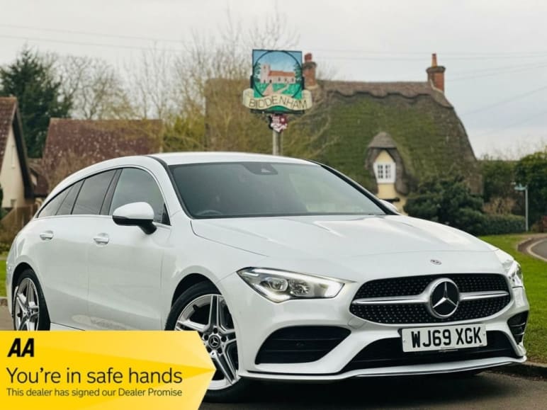 MERCEDES-BENZ CLA