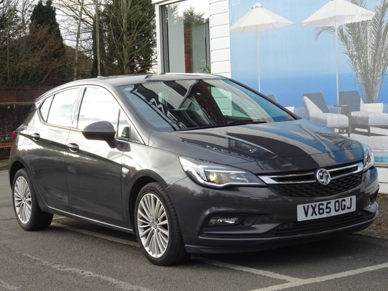 VAUXHALL ASTRA