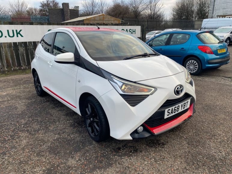 TOYOTA AYGO