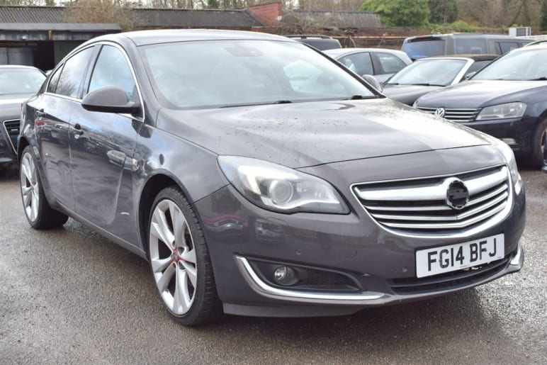 VAUXHALL INSIGNIA