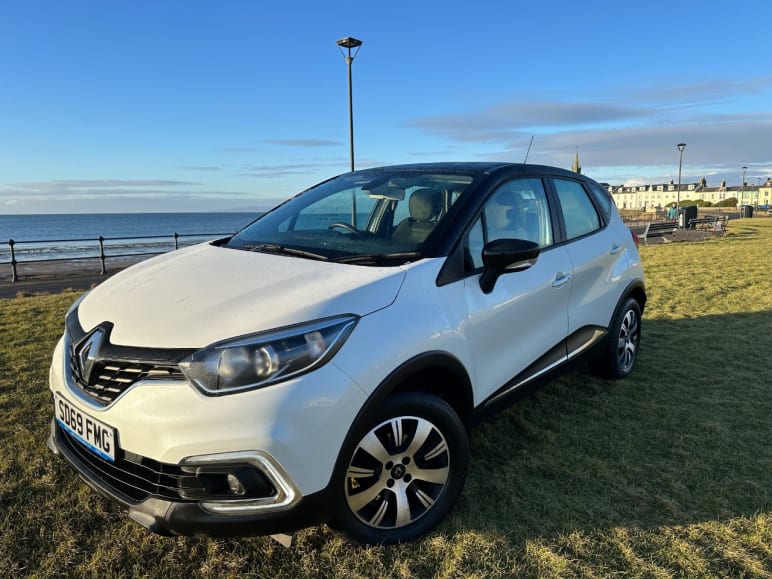 RENAULT CAPTUR