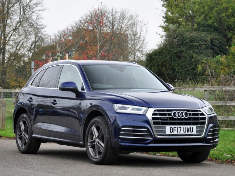 AUDI Q5