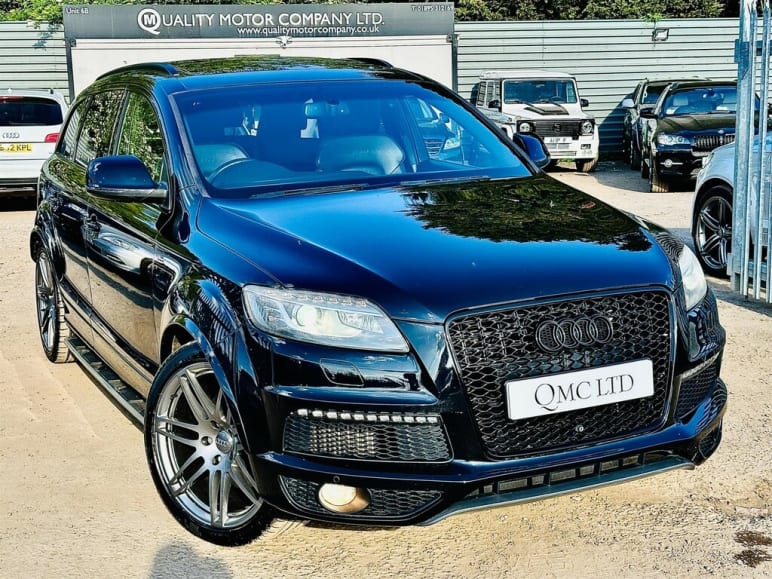 AUDI Q7