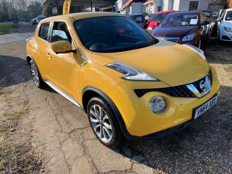 NISSAN JUKE
