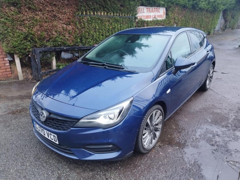 VAUXHALL ASTRA