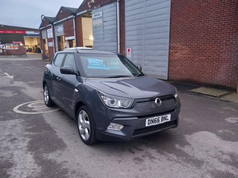 SSANGYONG TIVOLI