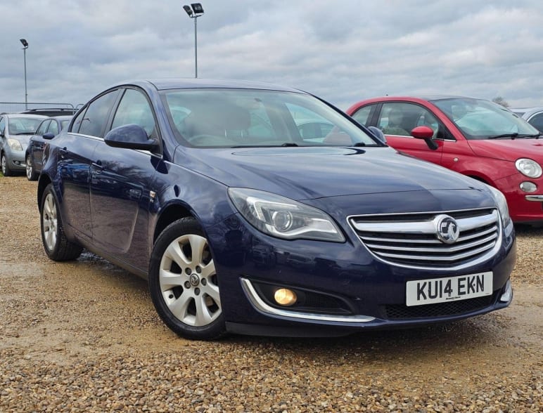 VAUXHALL INSIGNIA