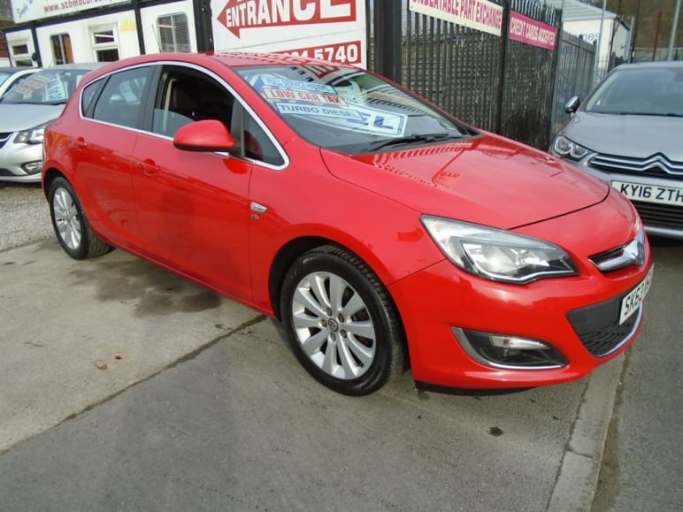 VAUXHALL ASTRA
