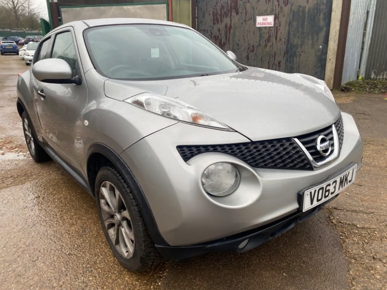 NISSAN JUKE