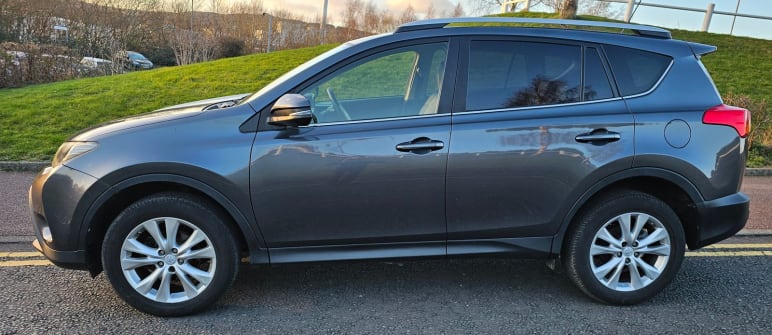 TOYOTA RAV 4