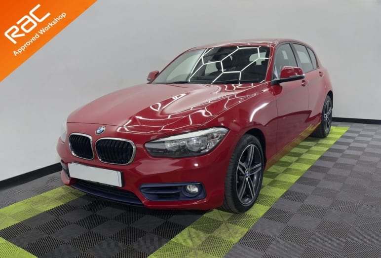 BMW 1 SERIES