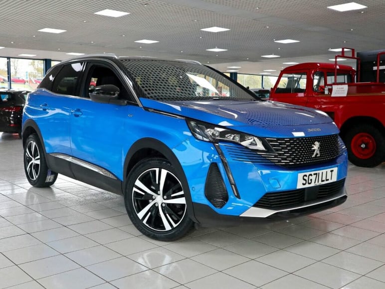PEUGEOT 3008