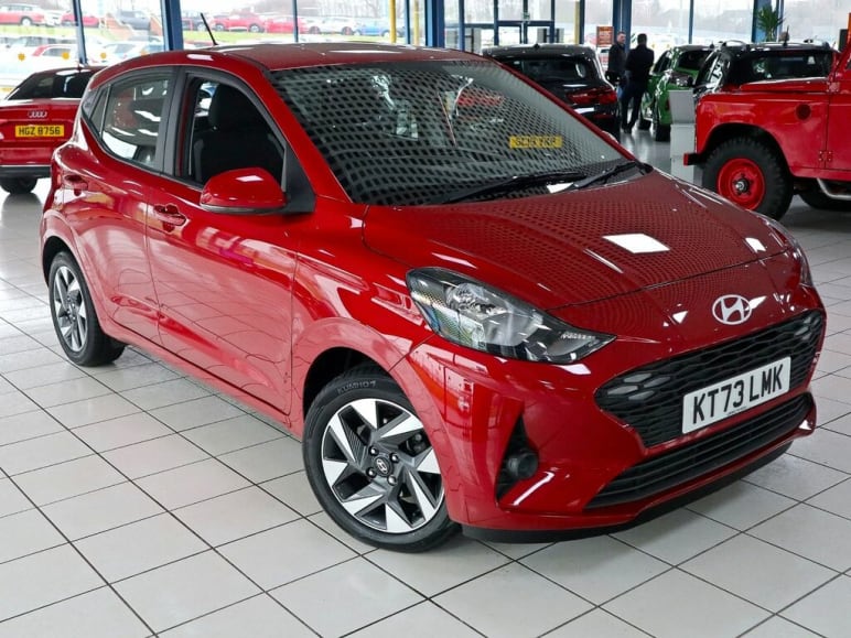 HYUNDAI I10