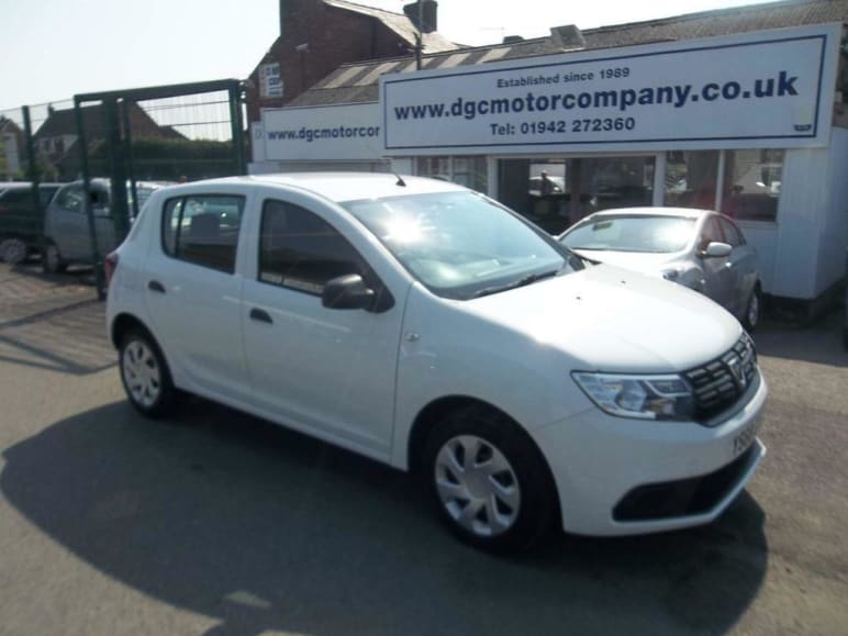DACIA SANDERO