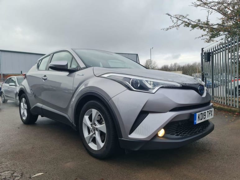 TOYOTA C-HR