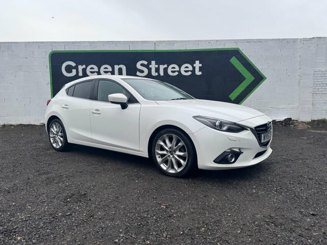 MAZDA 3