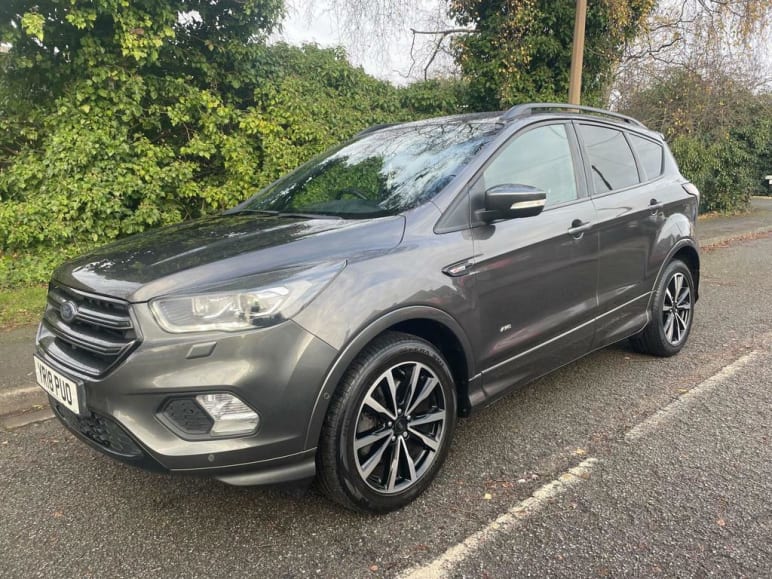 FORD KUGA