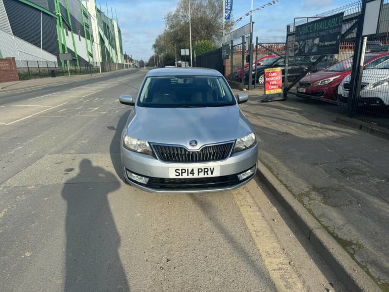 SKODA RAPID SPACEBACK