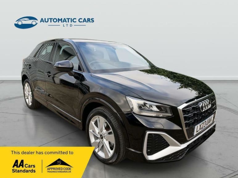 AUDI Q2