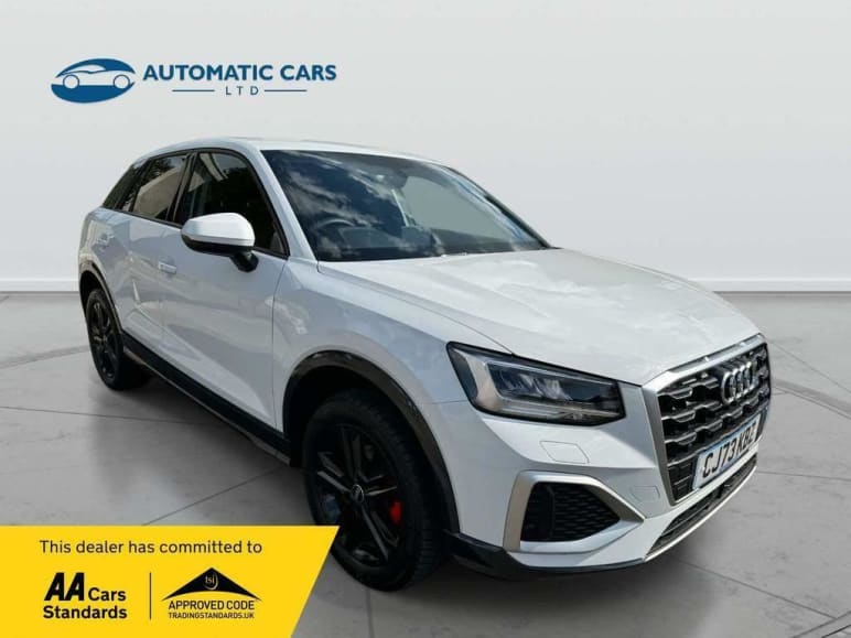AUDI Q2