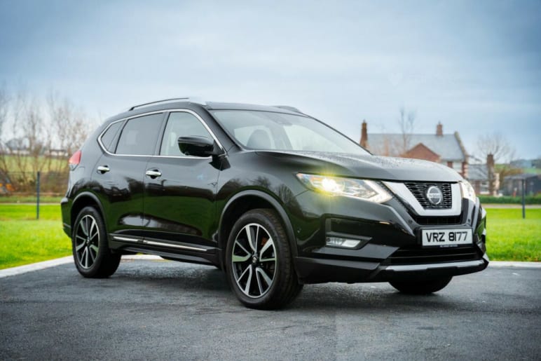 NISSAN X-TRAIL