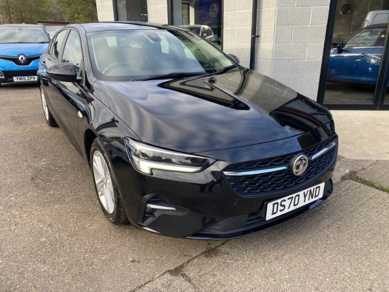 VAUXHALL INSIGNIA