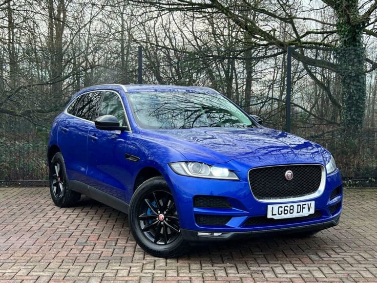 JAGUAR F-PACE