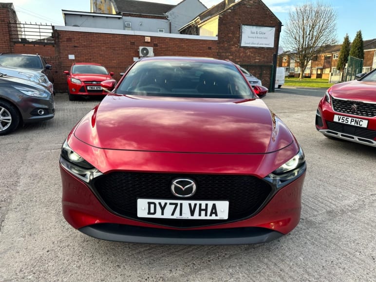MAZDA 3