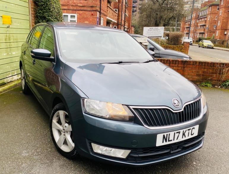 SKODA RAPID SPACEBACK