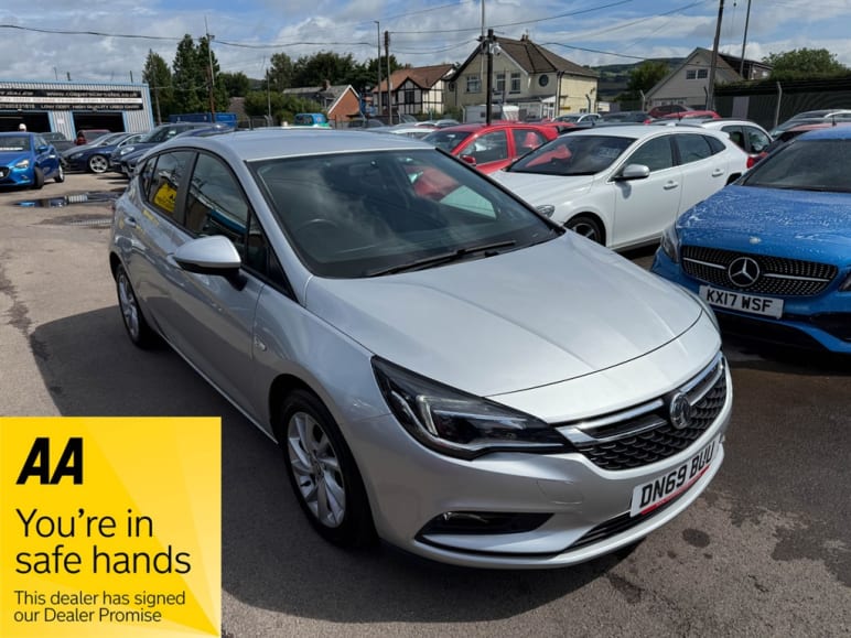VAUXHALL ASTRA