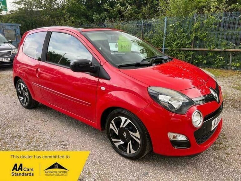 RENAULT TWINGO
