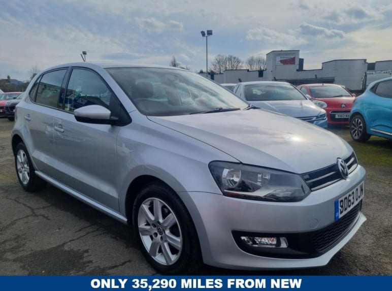 VOLKSWAGEN POLO