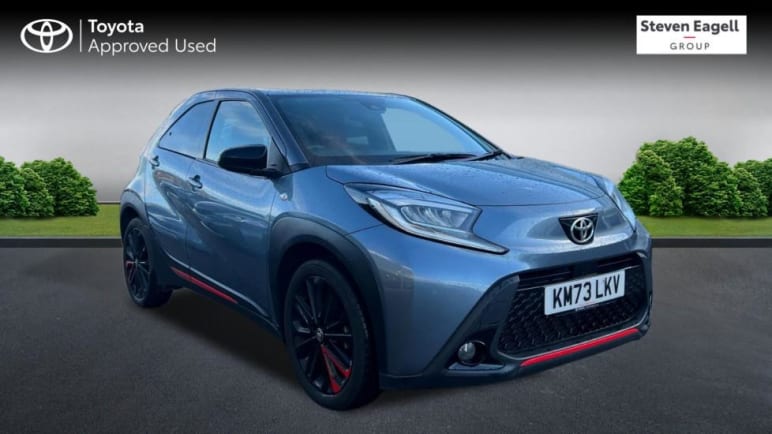 TOYOTA AYGO X