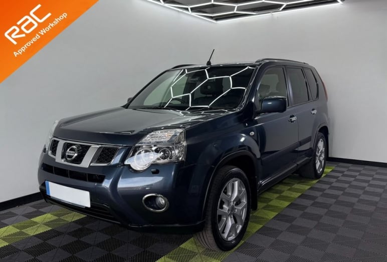 NISSAN X-TRAIL