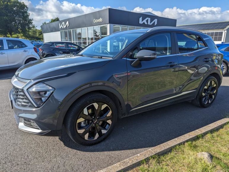 KIA SPORTAGE