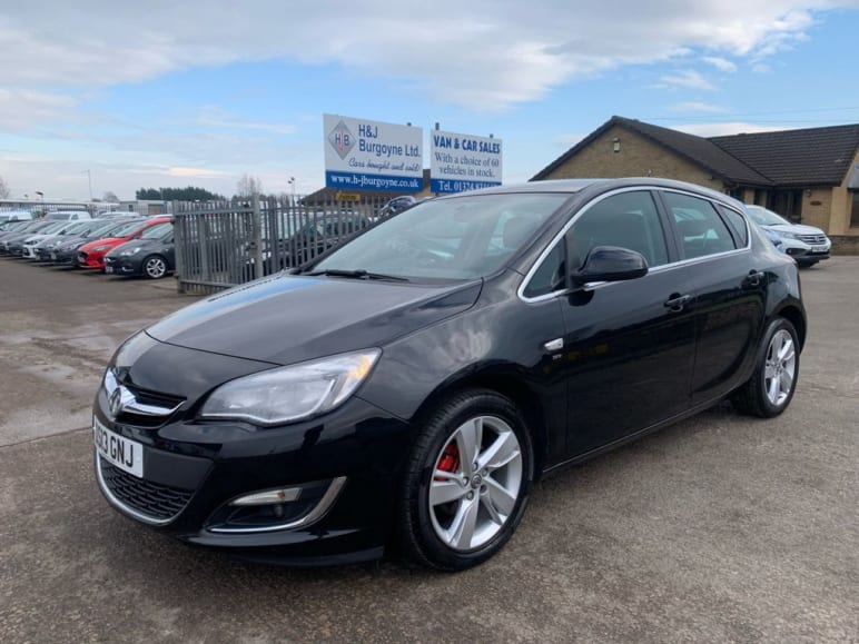 VAUXHALL ASTRA