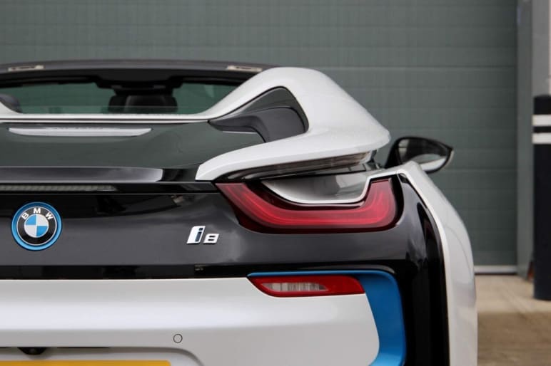1.5 I8 ROADSTER 2d 369 BHP