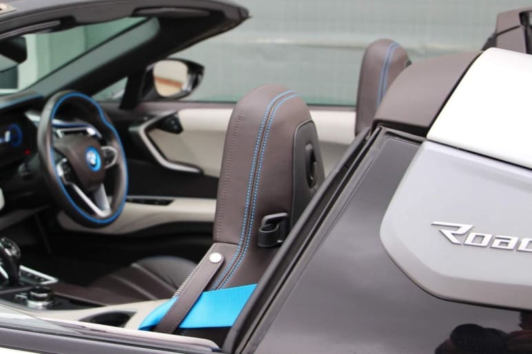 1.5 I8 ROADSTER 2d 369 BHP