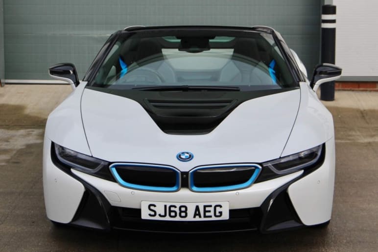 1.5 I8 ROADSTER 2d 369 BHP