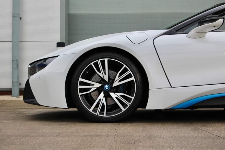 1.5 I8 ROADSTER 2d 369 BHP
