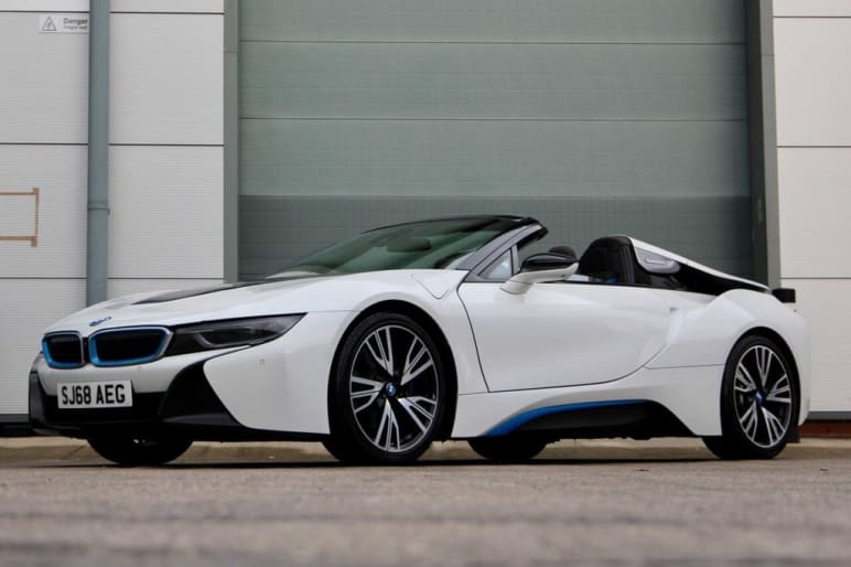 1.5 I8 ROADSTER 2d 369 BHP