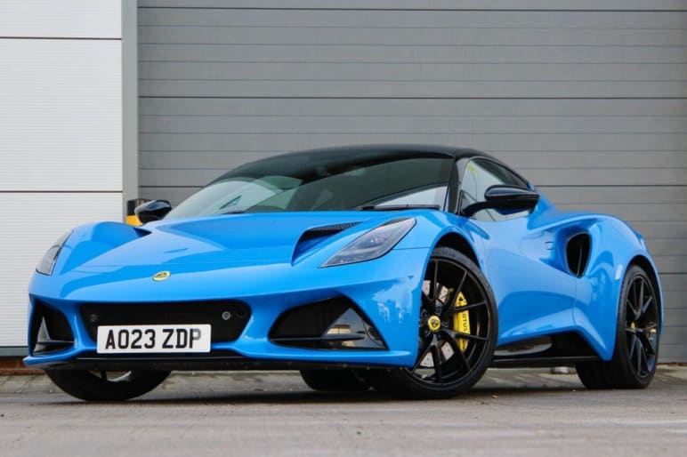 Lotus Emira