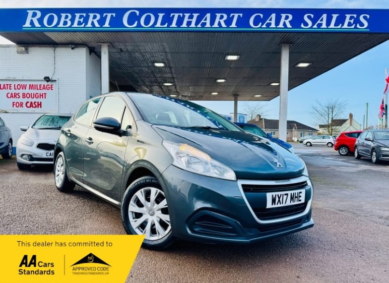 Peugeot 208