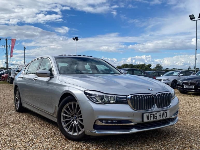 BMW 7 SERIES