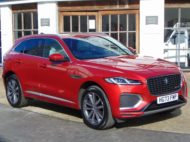 JAGUAR F-PACE