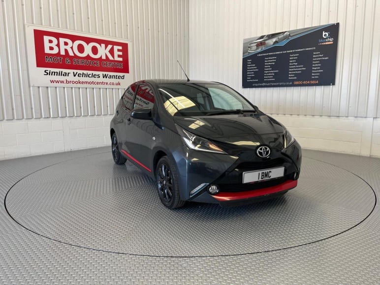 TOYOTA AYGO